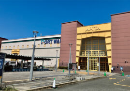 ユニー㈱ アピタ港店